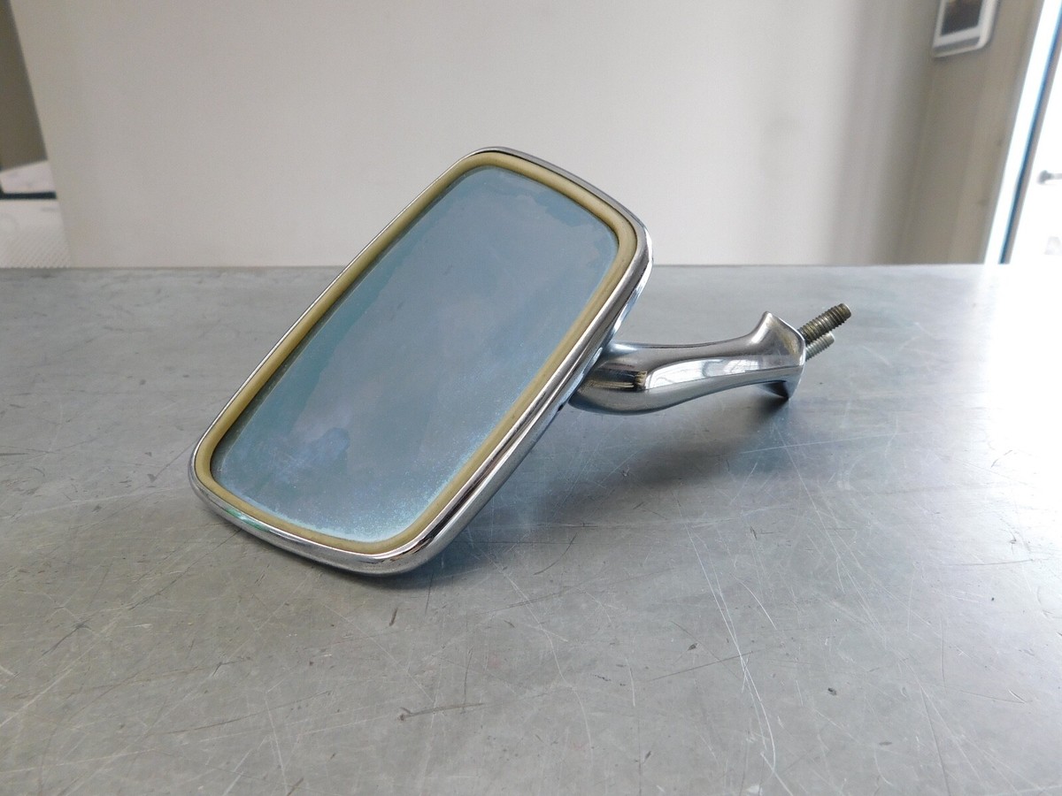 W114 W115 250 200 220 230 280C S 250C SIDE VIEW MIRROR LEFT