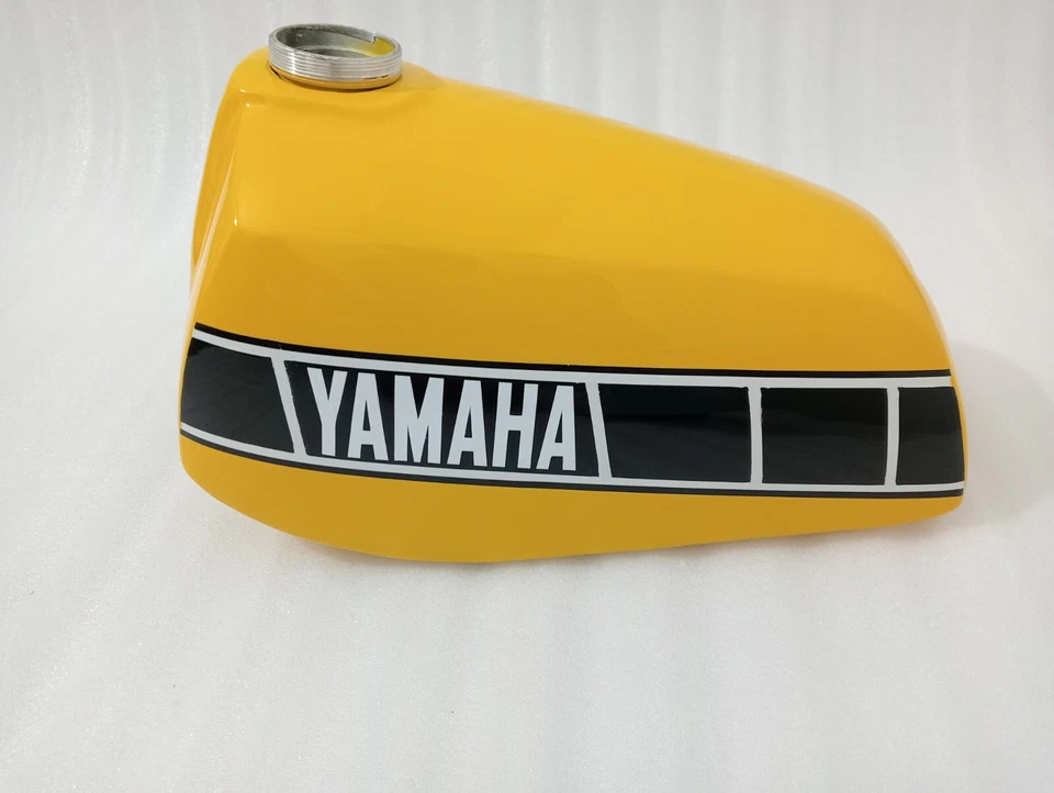 Yamaha YZ250 YZ 250 Aluminum Alloy Yellow Painted Petrol Tank Model 1978 |Fit - Image 2 of 4