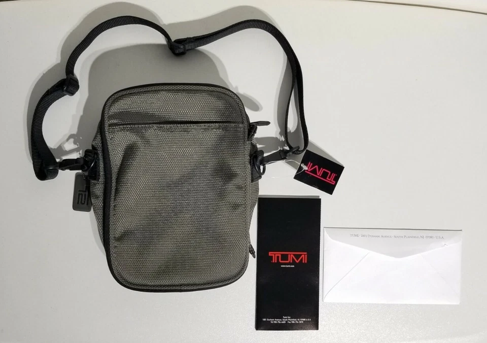 Tumi T2 Steel Green Charlton Organizer Tote 580G Crossbody Sold Out ☆ New ☆ - Image 3 of 4