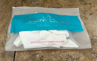 Beach Bunny Women's Georgia Halter Bikini Swim Top  Size Small Blemish