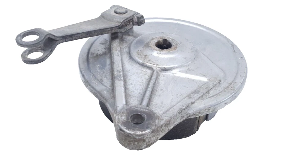 Tambour de frein arrière Honda CB 125 T 1980 n°2 Réf : 43100-399-003 - Photo 4/4