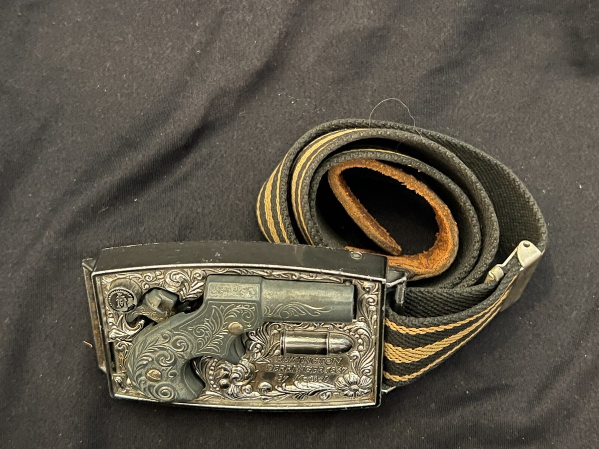 1959 MATTEL TOY 1867 REMINGTON DERRINGER IN BELT BUCKLE