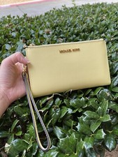 Michael Kors Jet Set Saffiano Leather Double Zip Phone Wristlet Wallet