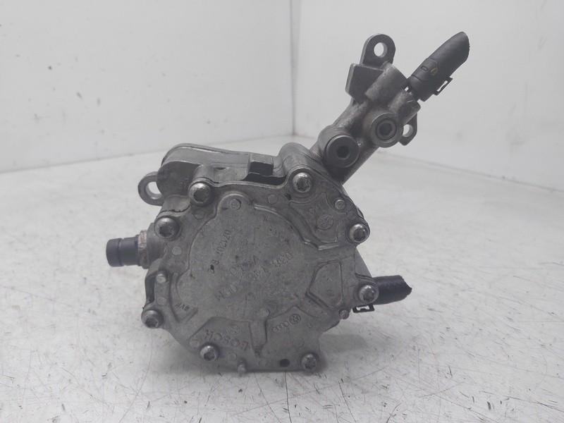 038145209M depresor freno bomba vacio VOLKSWAGEN JETTA V 1K2 2008 9332859