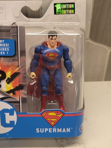 DC SUPERMAN 4 Inch Action Figure 1st Edition 3 Mystery Accessories Spin Master - Picture 8 of 8