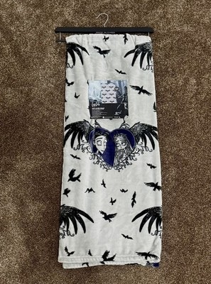 TIM BURTONS CORPSE BRIDE SUPER SOFT PLUSH THROW NWT 50IN X 70IN 100% POLYESTER 