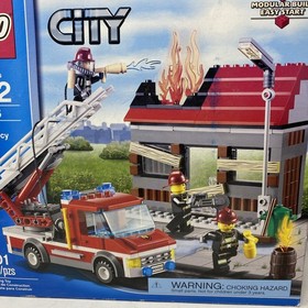 Lego City FIRE EMERGENCY 60003 Factory Sealed 2013 Retired 301 Pieces See Desc