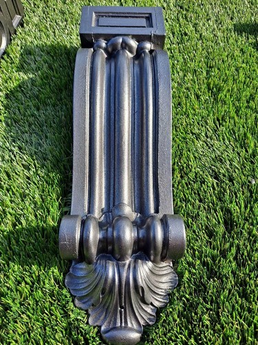 original cast iron corbels for a fireplace or to use with a shelf. - Picture 5 of 9