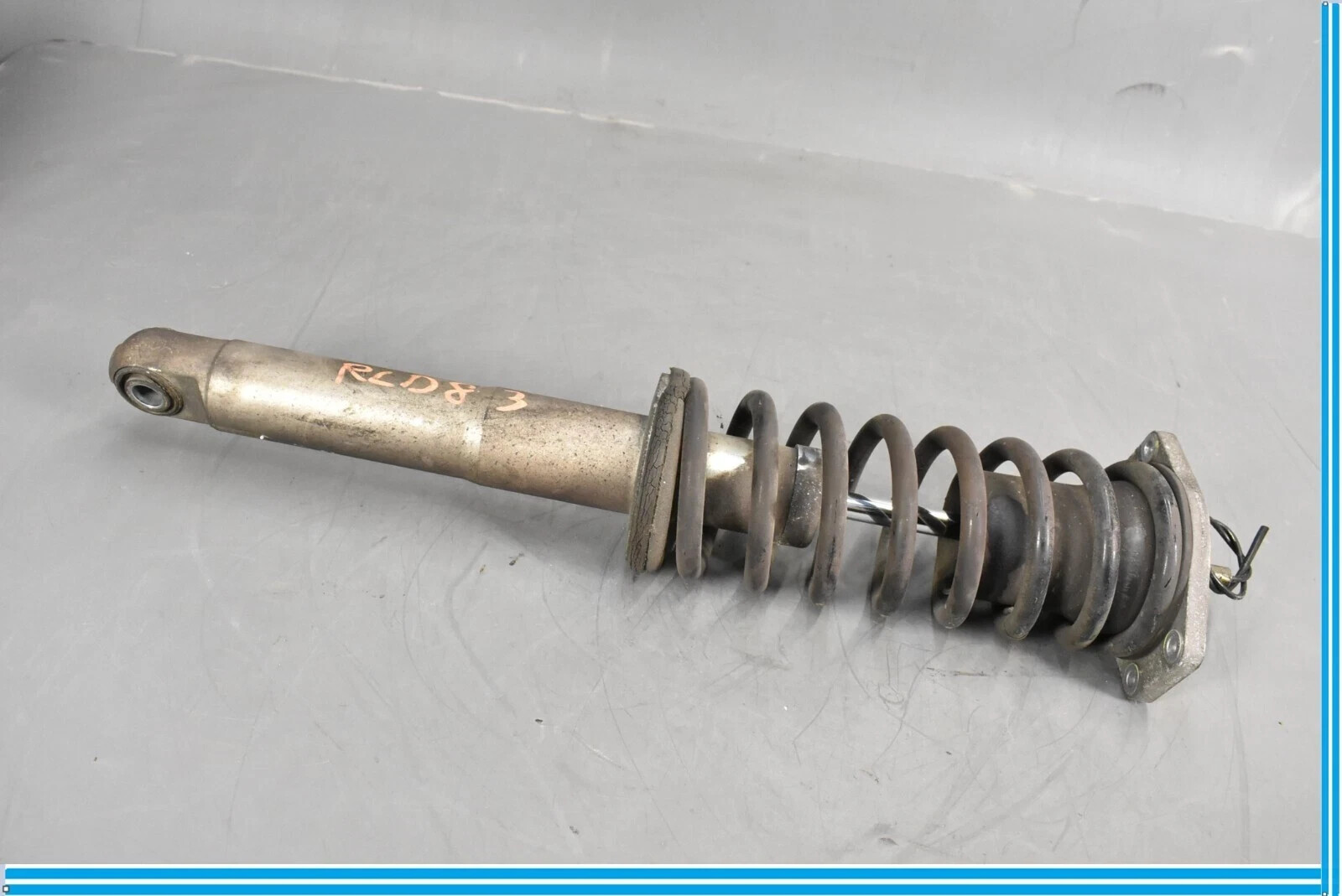 04-08 Maserati Quattroporte M139 Rear Left Or Right Shock Strut Absorber OEM