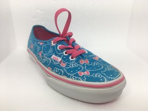 hello kitty vans womens