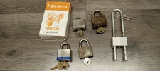Padlocks Lot of 5 Assorted Padlocks W Keys 