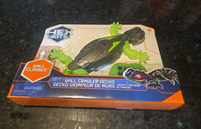 HEX BOTS Wall Crawler Gecko, Rechargeable Remote Control Robot Kids Toys, Climbs