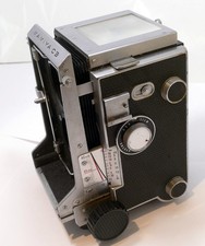 MAMIYA C3 Professional TLR Film Camera Body only  missing back 