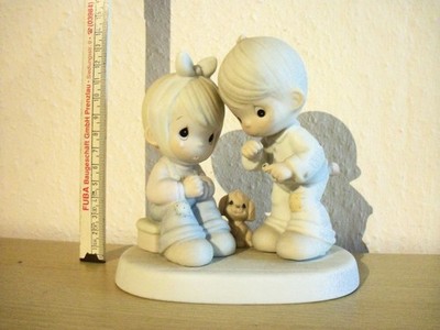 Porzellan Figuren ENESCO PRECIOUS MOMENTS VGT Samuel J.Butcher 1987   105813