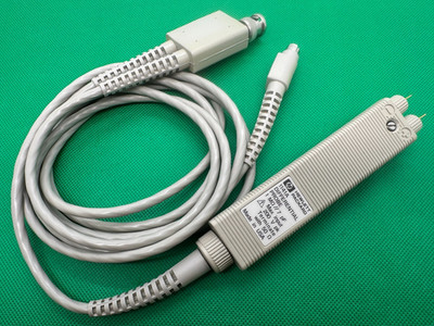 HP Agilent 1141A 200 MHz 1:1 Differential Probe 7pf 200v Peak 50 ohm Made in USA
