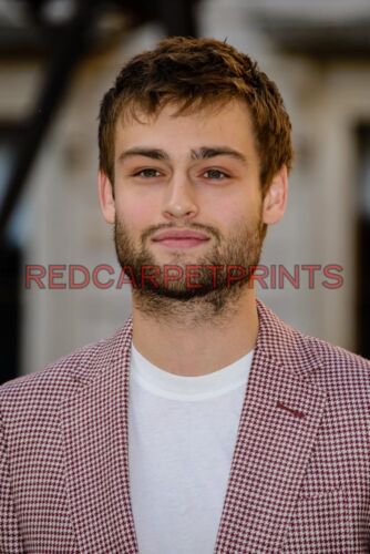 Douglas Booth Poster Picture Photo Print A2 A3 A4 7X5 6X4 - Afbeelding 1 van 2