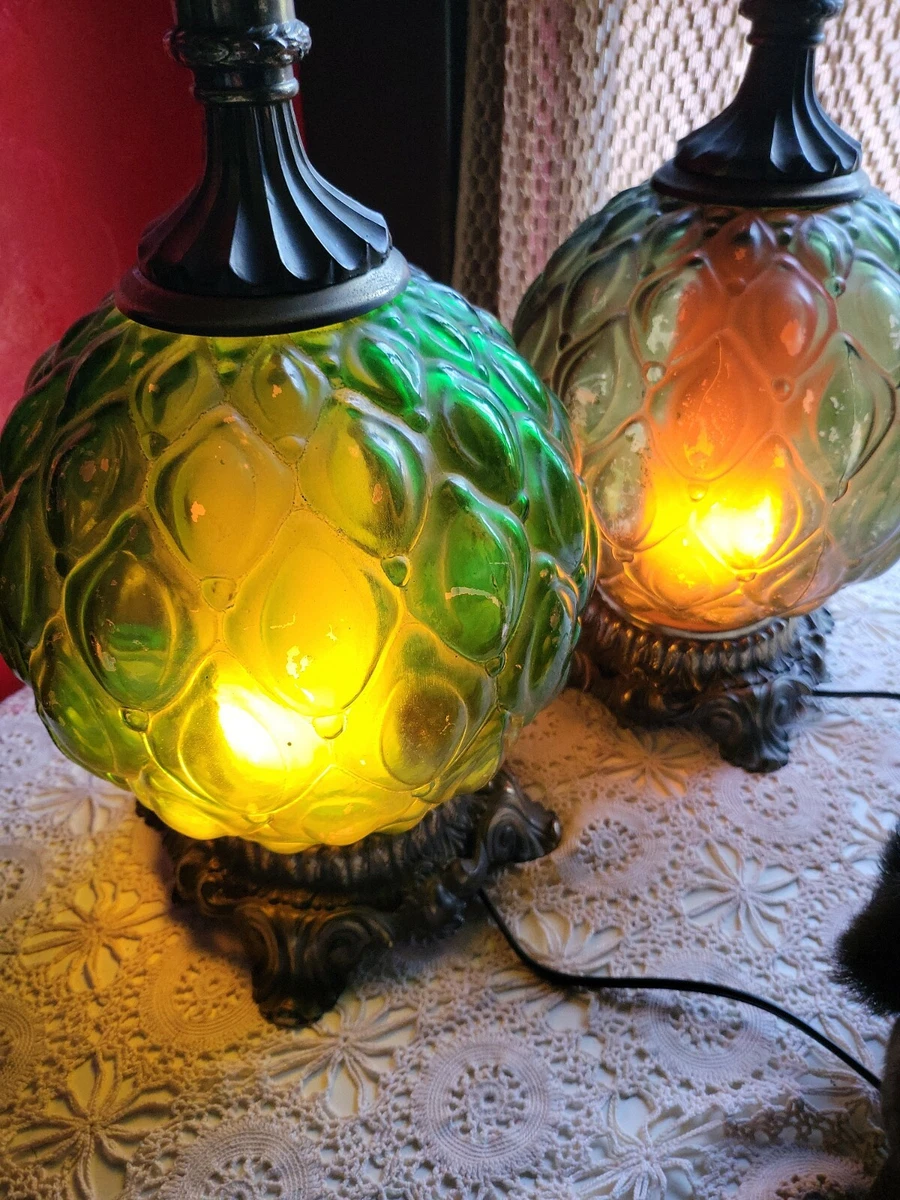 Vintage Mid Century modern retro mcm 3 way Green Globe Glass Table Lamp
