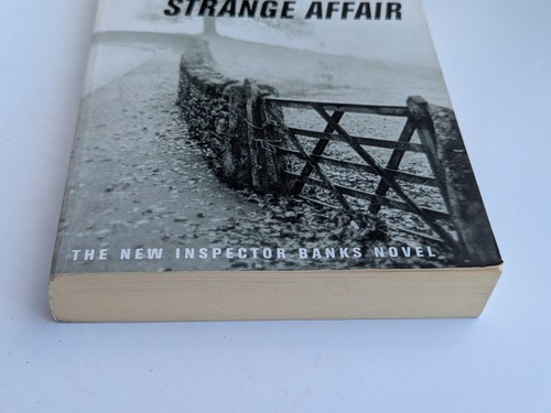 Strange Affair by Peter Robinson GC PreOwned Drama Thriller - Foto 4 di 11