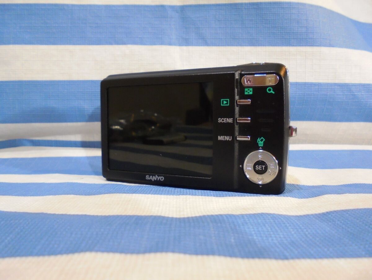 SANYO Digital Camera DSC-X1260 Black,12MP, 3x,f/3.1,2.7in SANYO Digital Camera DSC-X1260 Black,12MP, 3x,f/3.1,2.7in