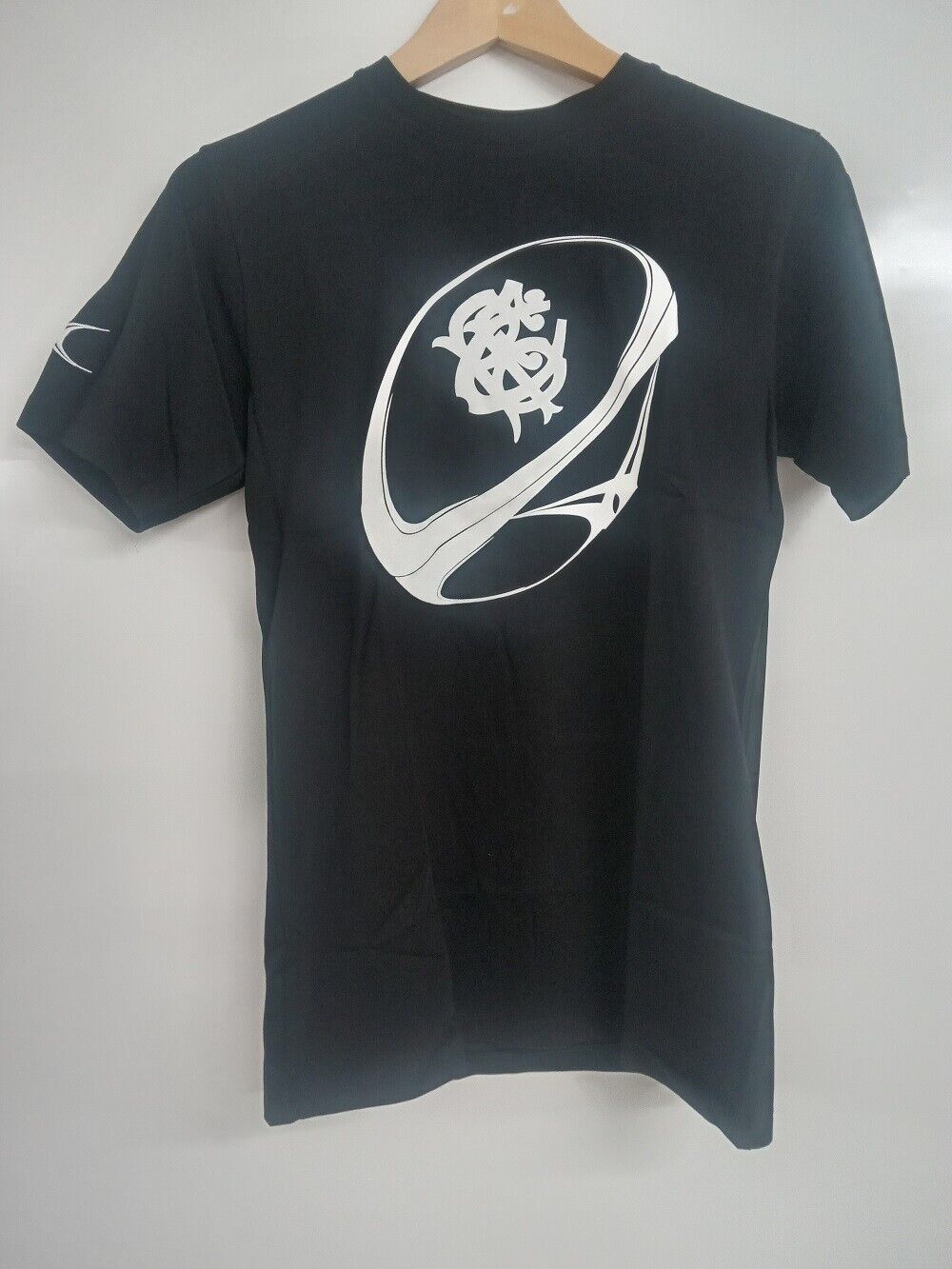 Picture 1 of 2