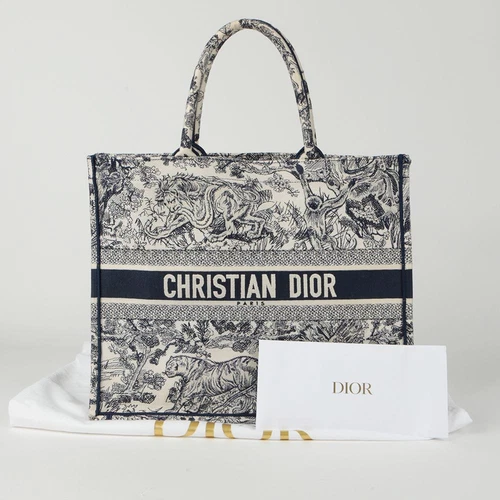 Grand sac fourre tout Dior M1286ZTDT Toile de Jouy livre brodé 101863942