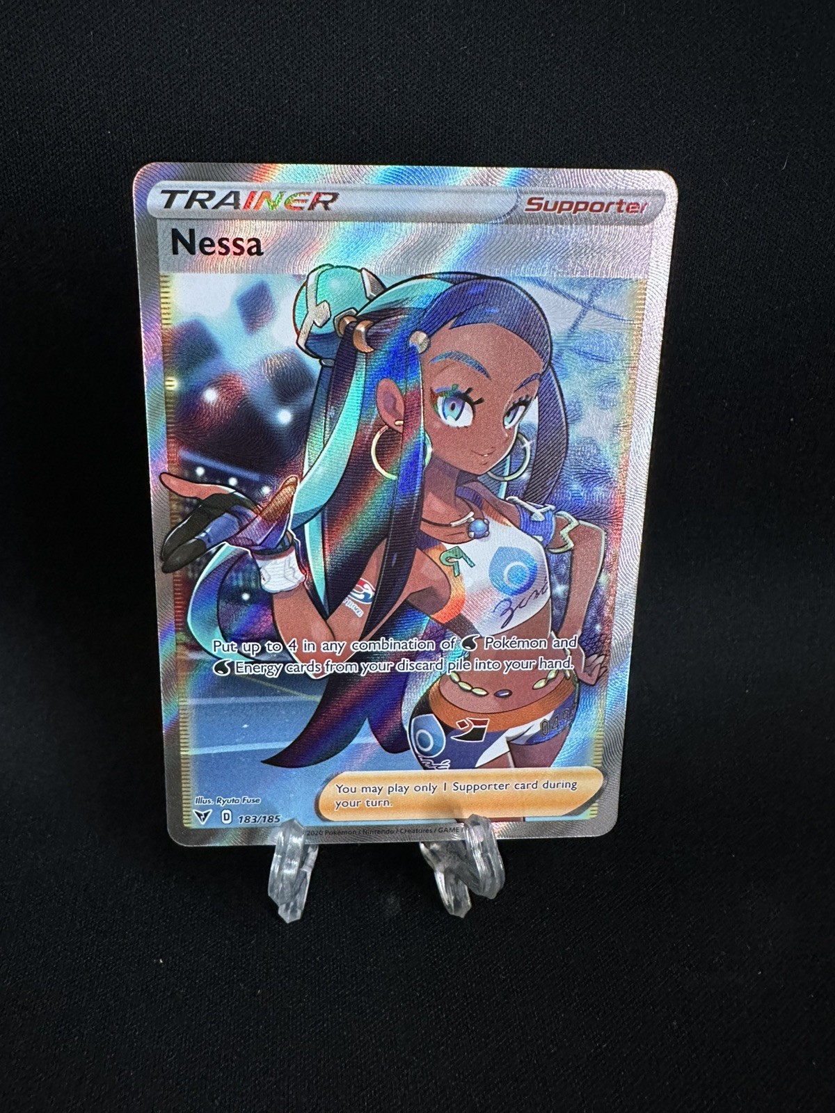NM/M Nessa (Full Art) 183/185 Swsh04: Vivid Voltage Holo