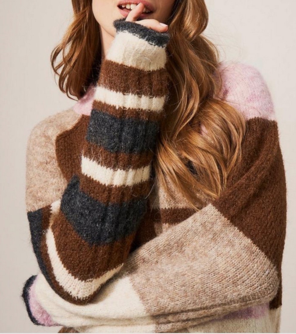 White Stuff multicoloured soft fluffy Jumper  siz… - image 13