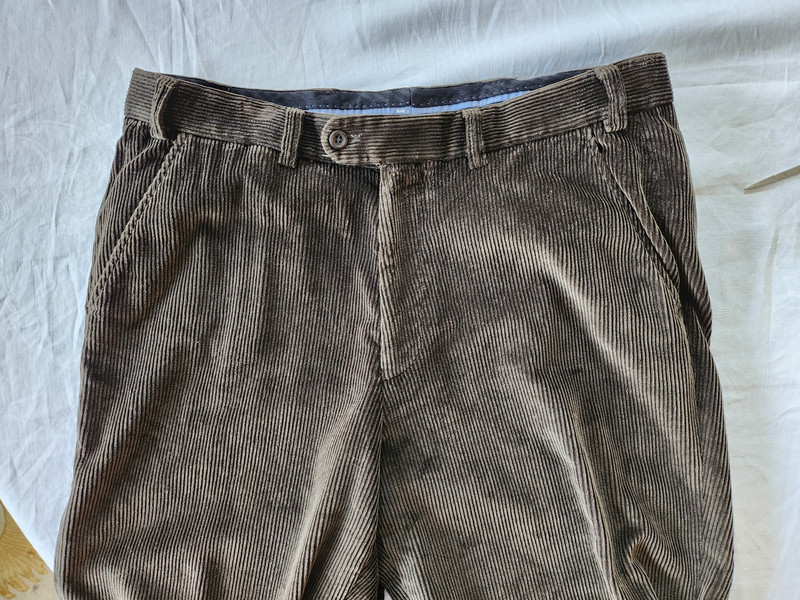 Hiltl Men Corduroy Heavy Cotton FLAT WIDE WALE Trousers Design Germany 36/32 EUC