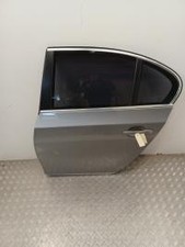 Porte arrière et accessoires BMW 530