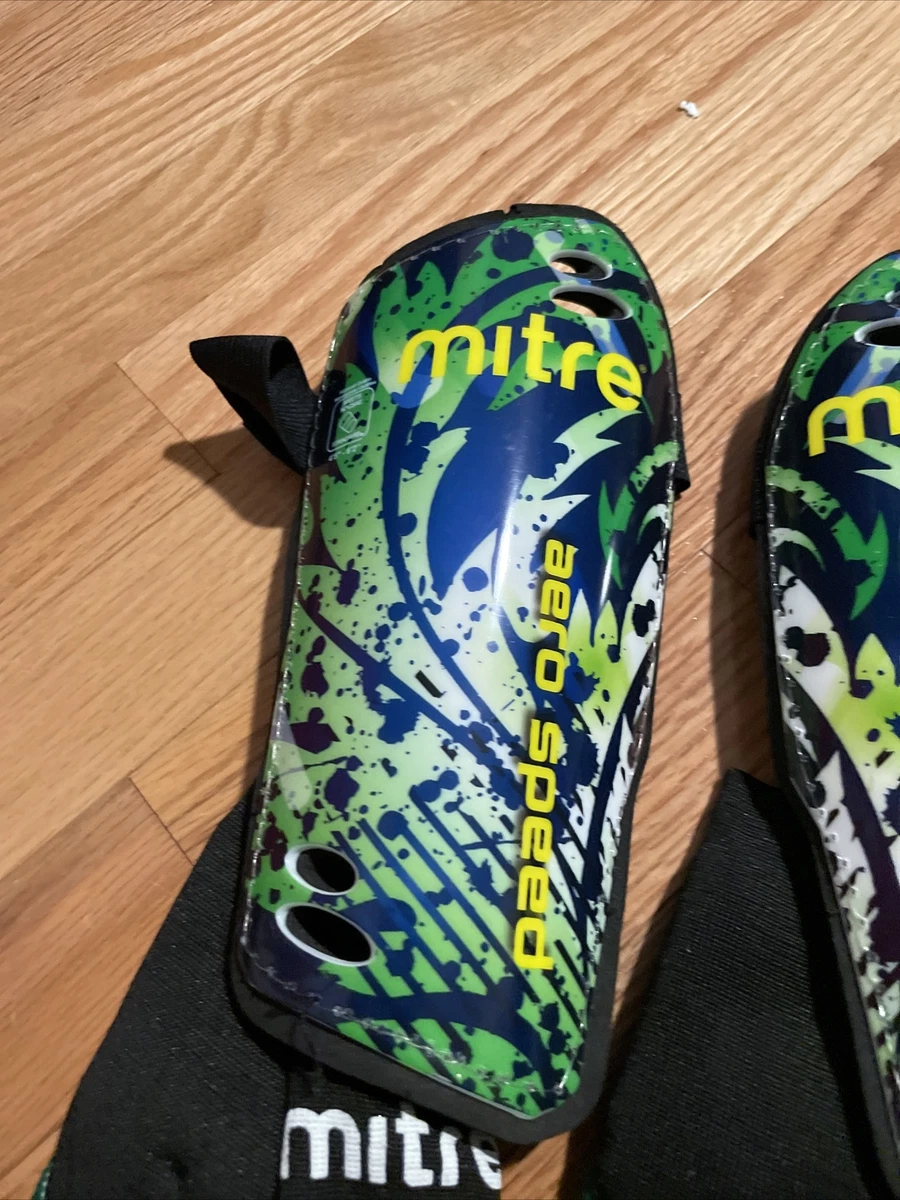 Mitre Aero-speed Adult soccer shin-guard