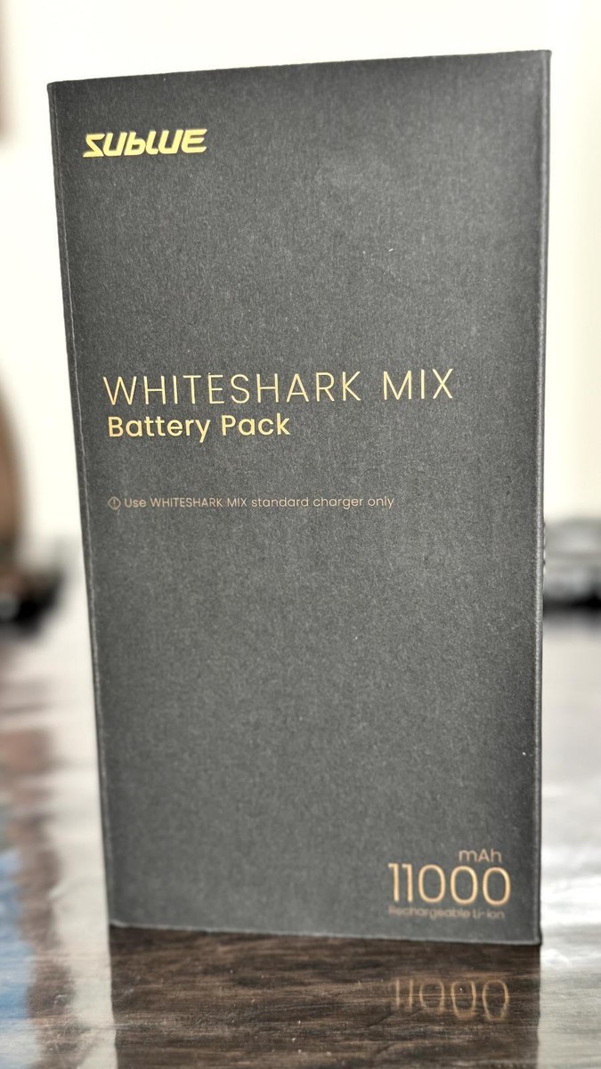 新品未使用　SUBLUE WHITESHARK MIX 　バッテリー1個おまけ NEW Sublue WhiteShark Mix & MixPro Underwater Scooter