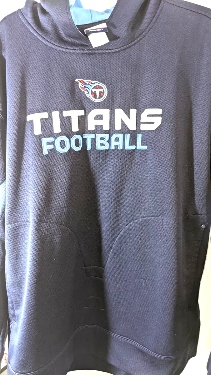 NFL Tennessee Titans Hoodie Size L Hand Warmer Pockets Straight Cuffs O Bin