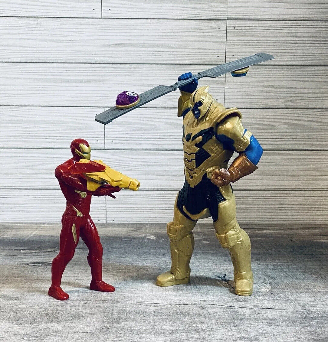 Marvel Avengers: Infinity War Iron Man vs. Thanos Battle Set 