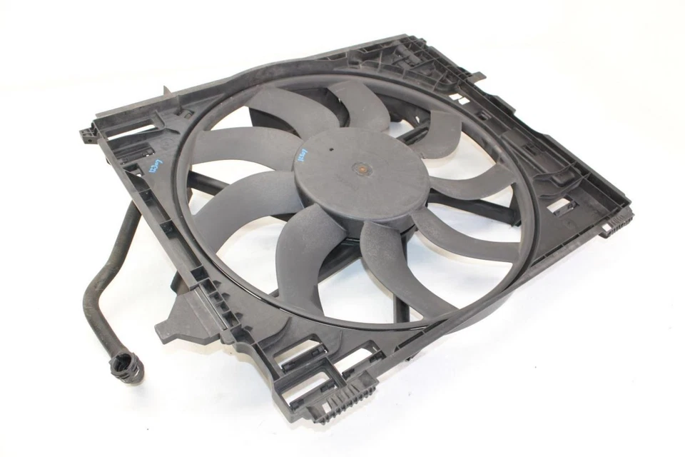 15-17 BMW M3 3.0L Engine Cooling Fan Assembly with Motor 2284887 Foto 2 de 4