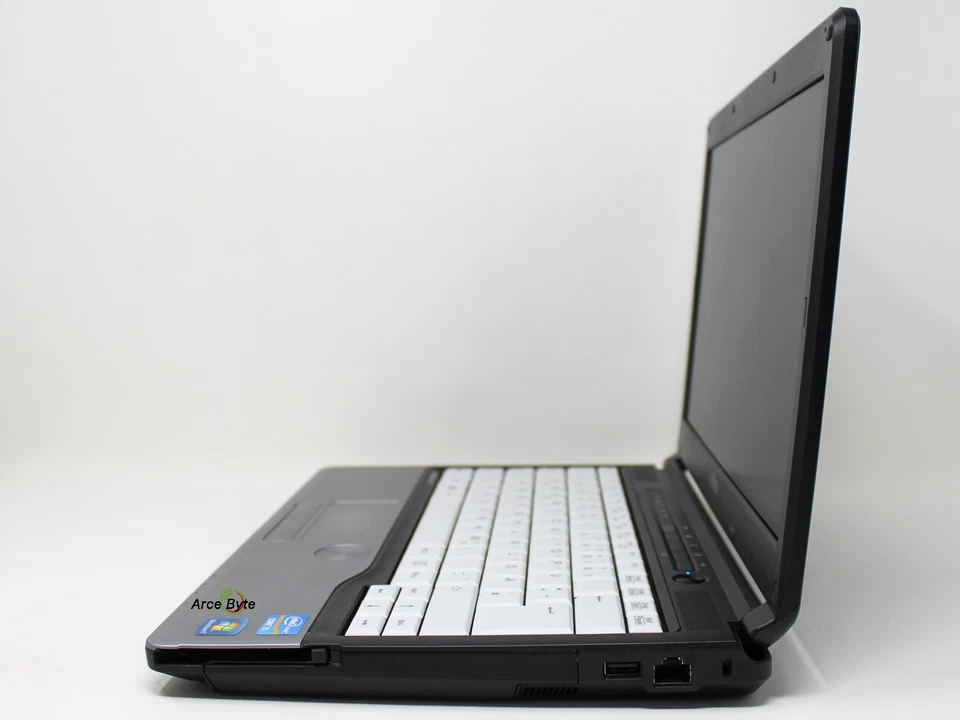 LIFEBOOK FUJITSU S762 13" CORE i5 2,60 GHz RAM 4 GB SSD 128 GB WINDOWS 11 PRO - Immagine 4 di 4