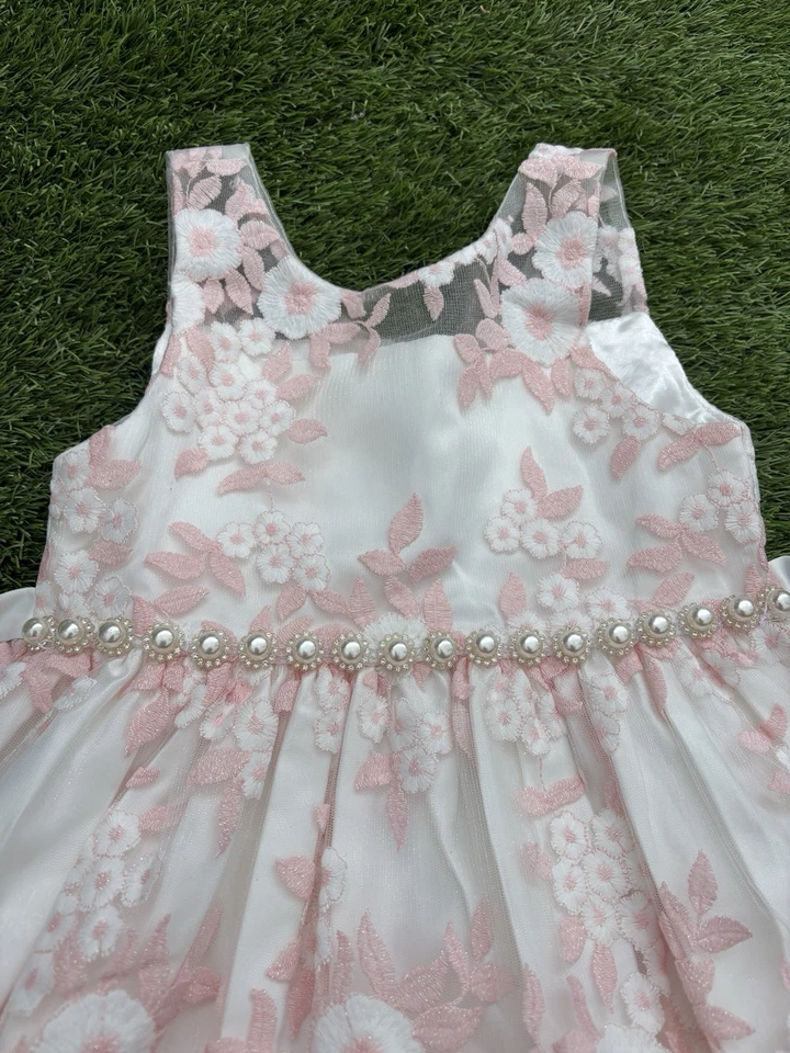 NOVO EM FOLHA Vestido Elegante Menina, Festa Rosa com Branco Tamanho 6 - Imagem 2 de 4