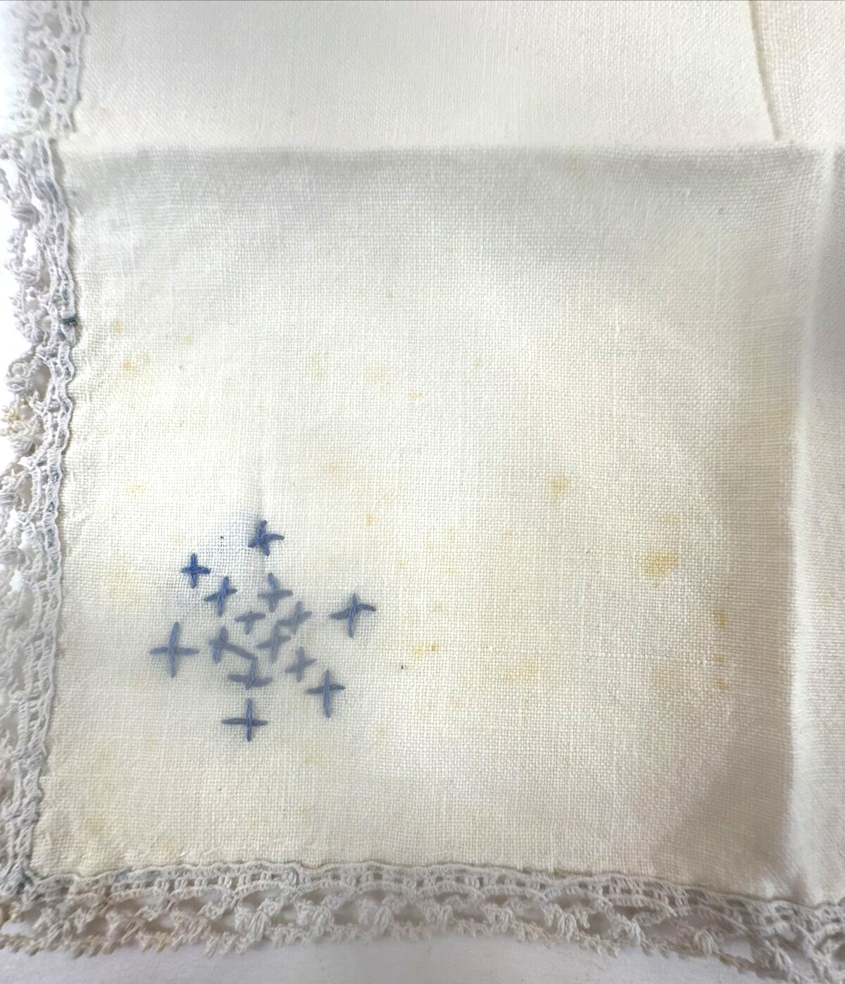 Vintage Embroidered Hankies, Lot of 3, Various si… - image 11