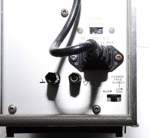 Vintage Hewlett Packard 204D Oscillator - Picture 9 of 10