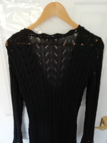 Top cardigan M&CO S nero stile uncinetto cravatta lunga davanti Boho Lagenlook anni 90 Y2K - Foto 8 di 11