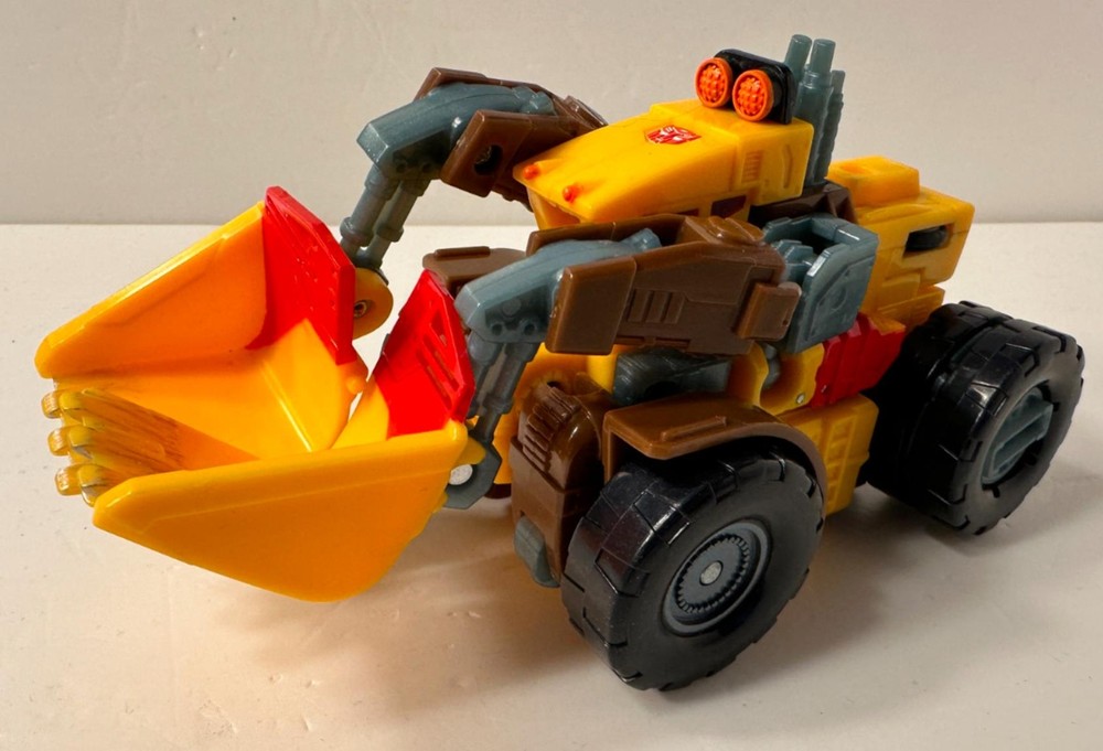 Transformers Cybertron Deluxe Class Landmine Action Figure 2005 Hasbro