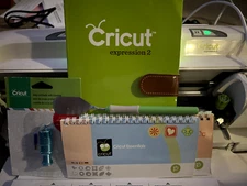 Cricut Expression 2 Machine - Excellent Condition / Unboxed Never Used