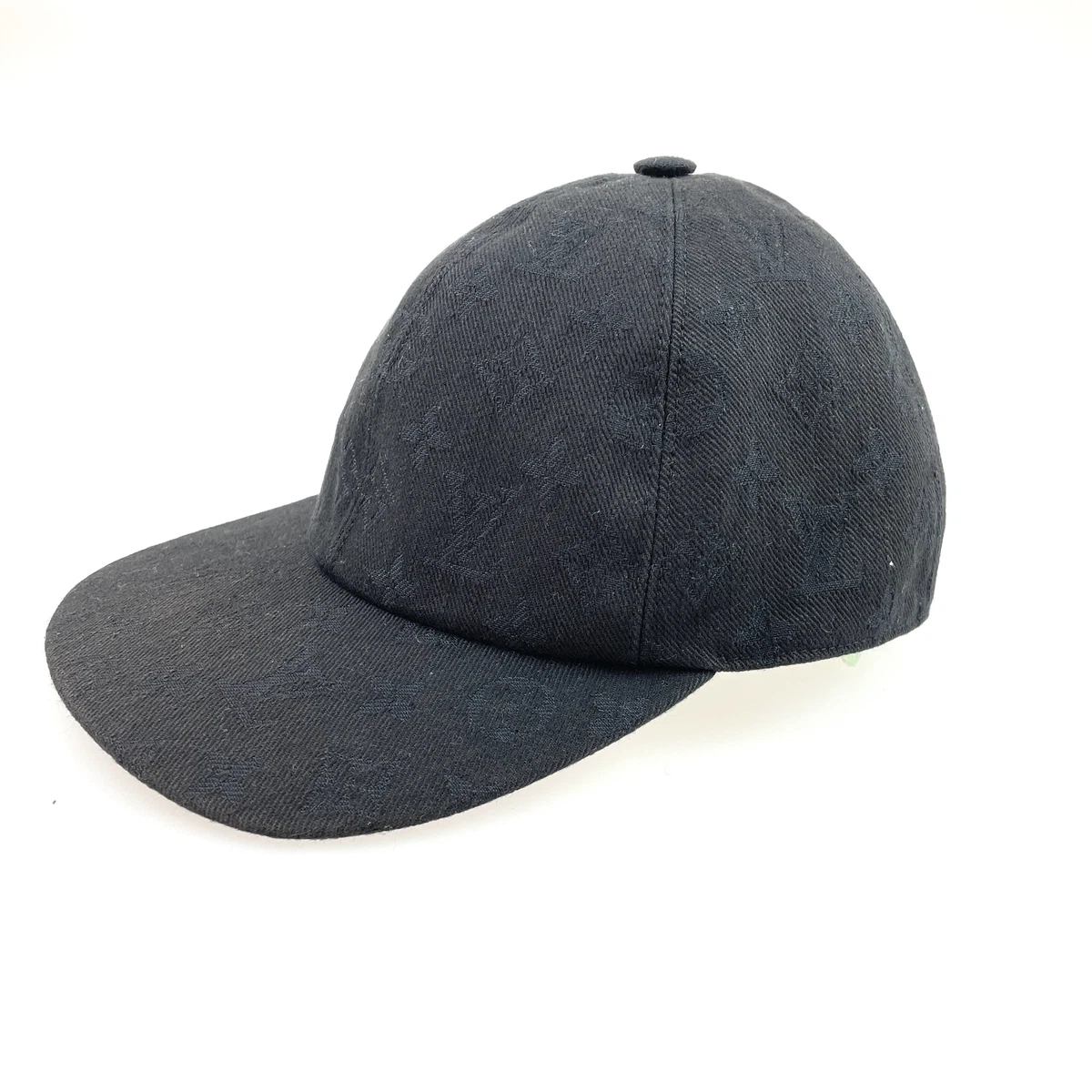 Louis Vuitton Casquette Monogram Essential Cap M76585 Black 58