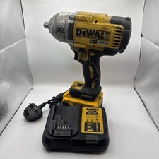 Dewalt DCF899 1/2 18V Impact Fun With Battery And Charger