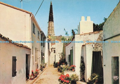 D276102 Ile de Re Ars en Re Une Jolie Venelle en Fleurs Artaud Freres