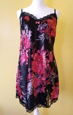VTG Victoria's Secret Black Floral Satin Lace Slip Nightie Lingerie Size Medium
