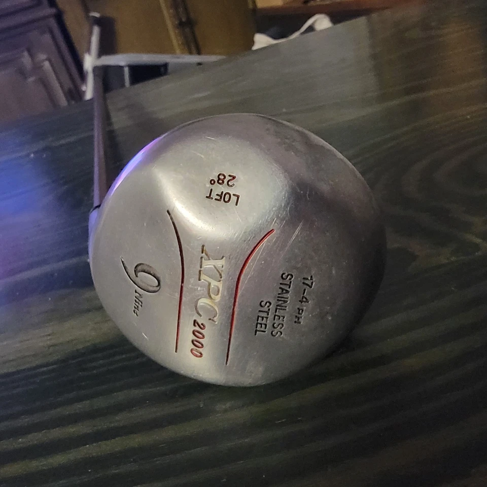 Taco de golfe XPC 2000 17-4 AÇO INOXIDÁVEL # 9 MADEIRA 28° DESTRO 41" - Imagem 2 de 4