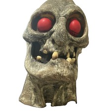The Paper Magic Group Red Eyed Witch /Zombie Halloween Mask 1997