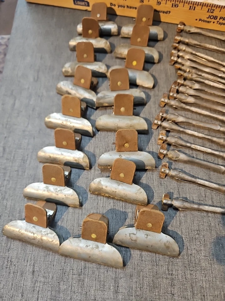 Lote de 50 rolos de cabelo vintage primitivos de metal Perm Rods acessórios clipes - Imagem 4 de 4