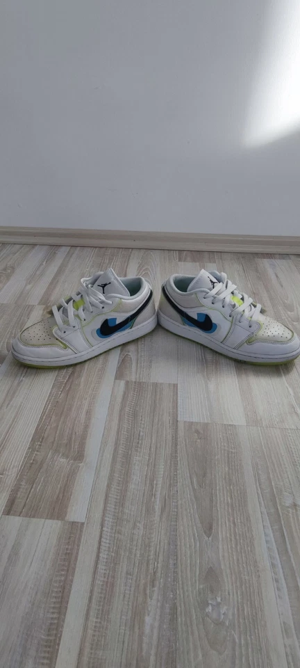 Nike Air Jordan 1 Low, Foto 1 von 5