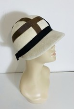 Vintage 1960s Cream Felt Cloche Hat - Trikki by Edna Wallace